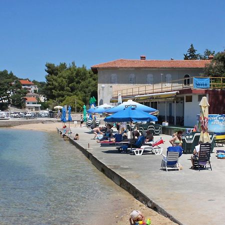 Apartments And Rooms By The Sea Palit, Rab - 5010 ภายนอก รูปภาพ
