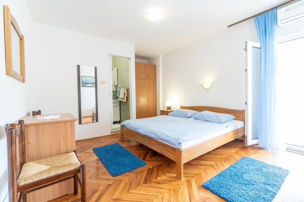 Apartments And Rooms By The Sea Palit, Rab - 5010 ภายนอก รูปภาพ
