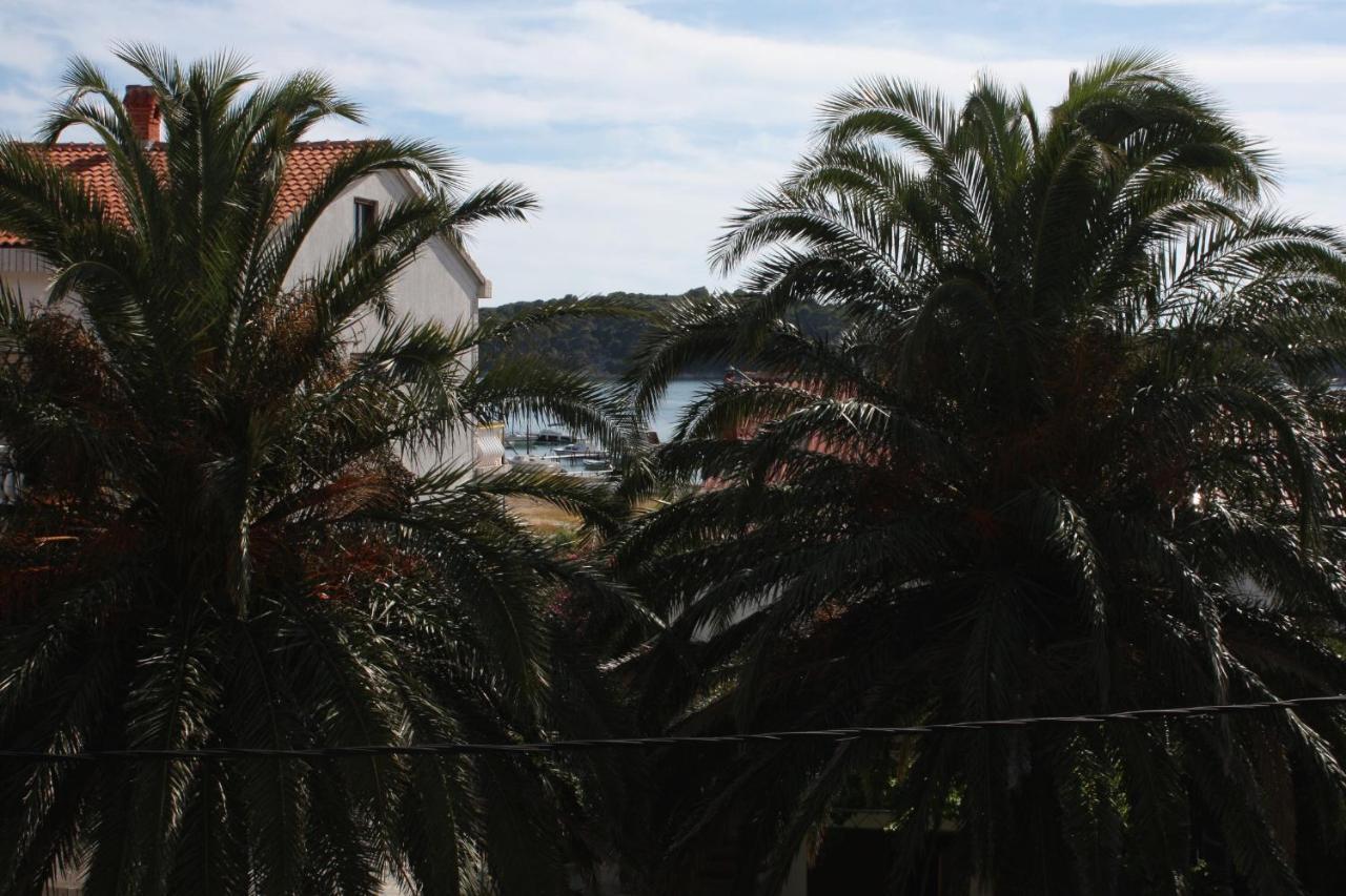Apartments And Rooms By The Sea Palit, Rab - 5010 ภายนอก รูปภาพ