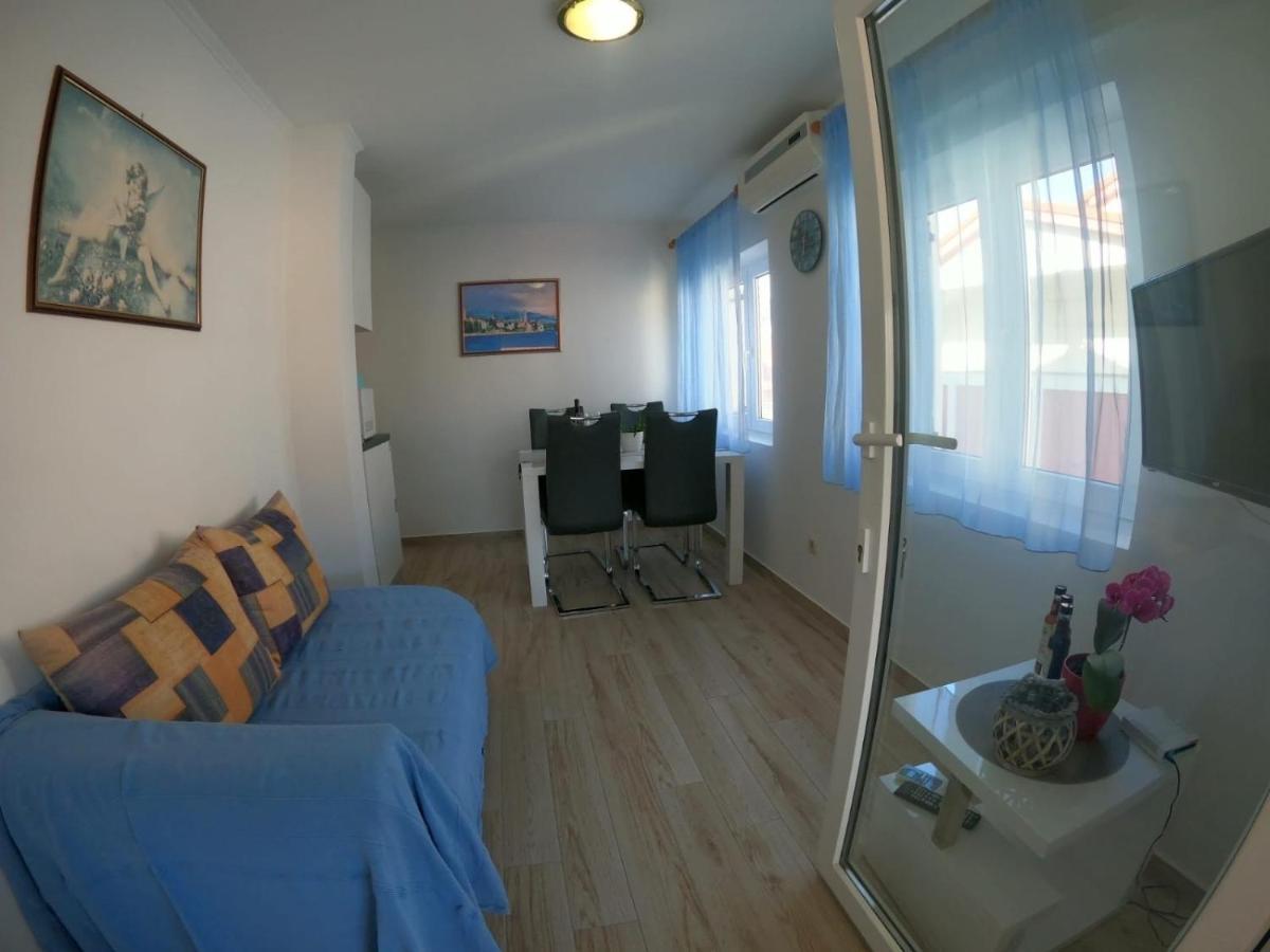 Apartments And Rooms By The Sea Palit, Rab - 5010 ภายนอก รูปภาพ